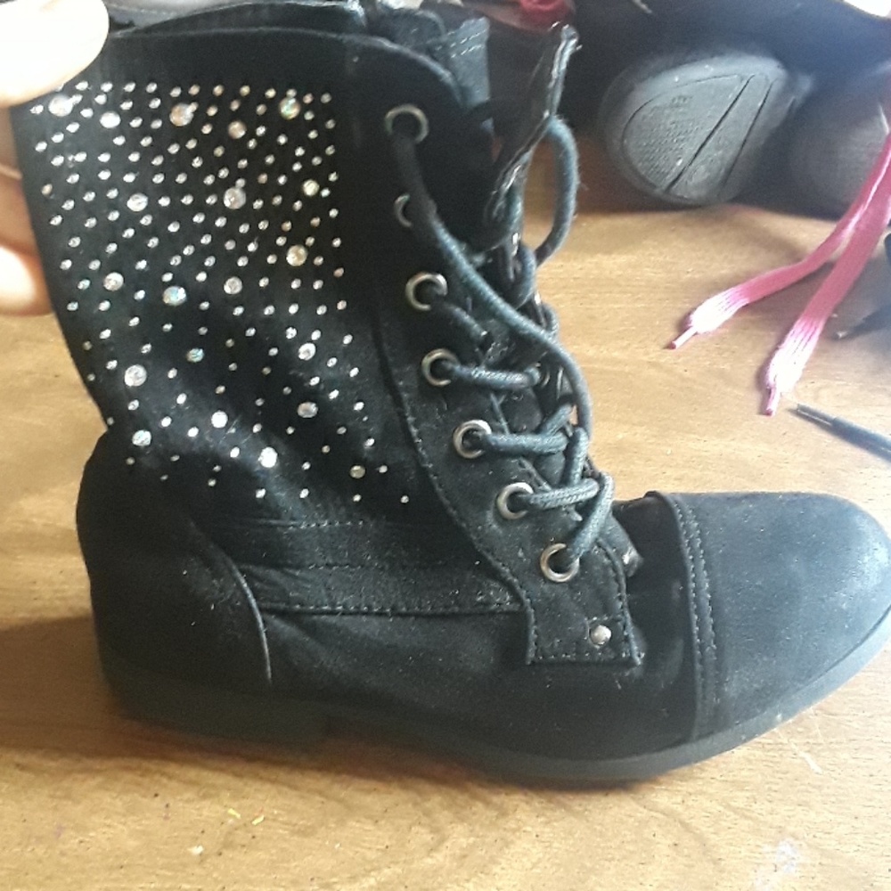 Girls shoes size 1